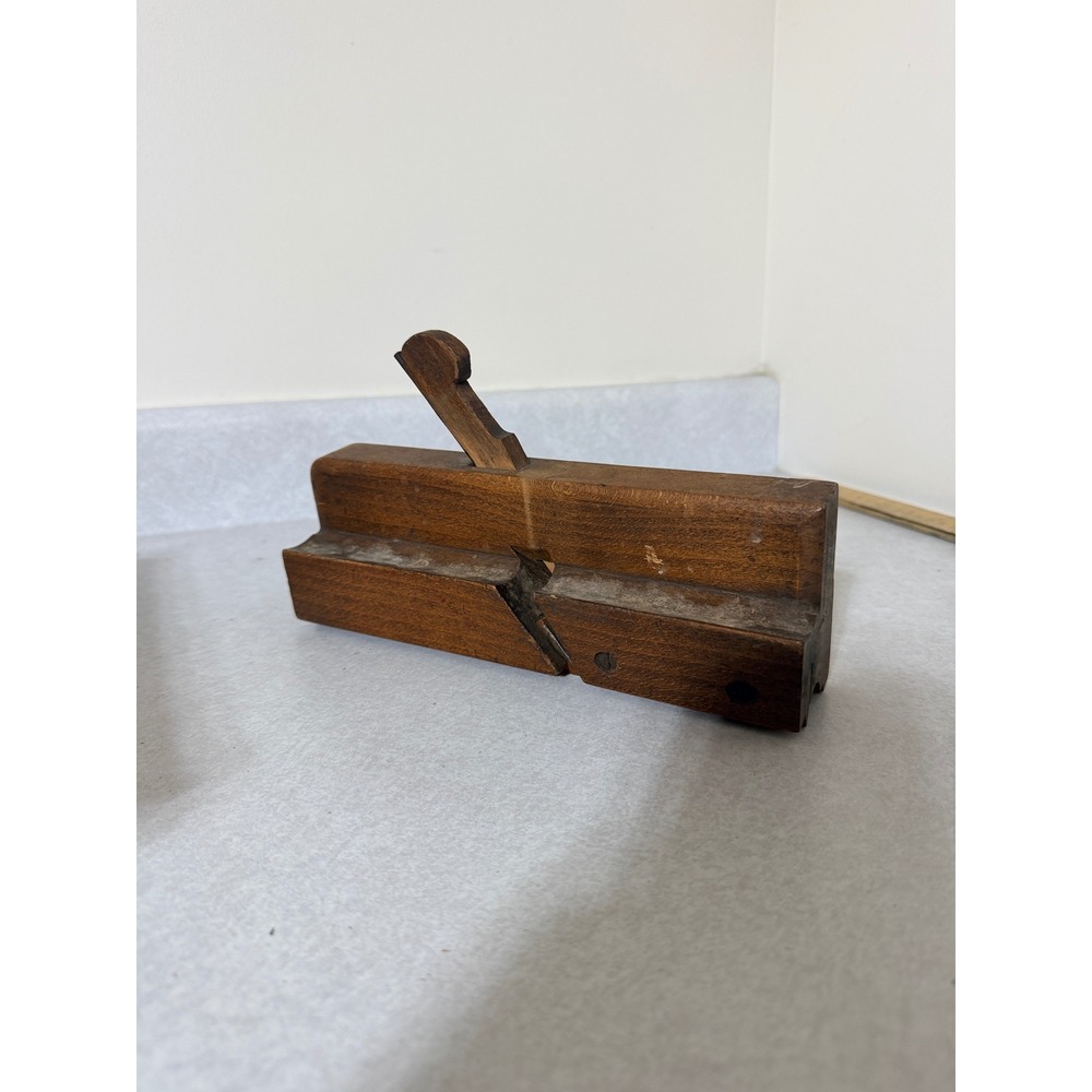 Antique Moon 145 St Martins Lane Wooden Molding Plane G Reed London Tool 9.5in